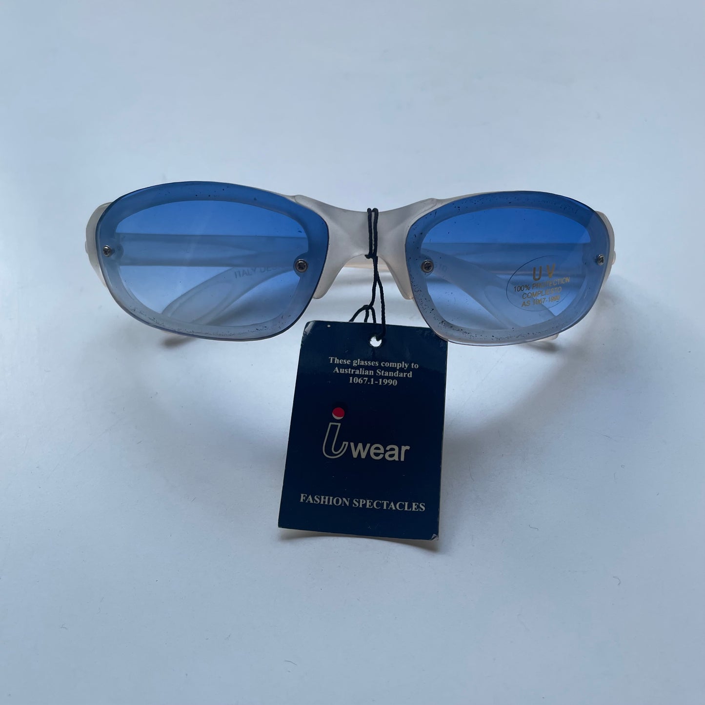 Vintage Sunglassess Blue Lenses Transparent Frame