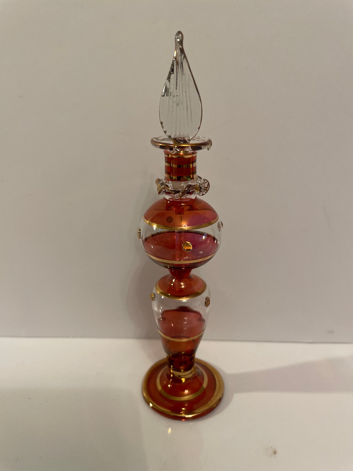 Glass perfume bottle 003