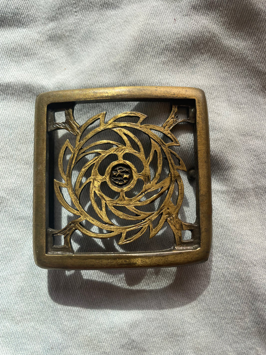 Belt Buckle Golden Design 1 Front