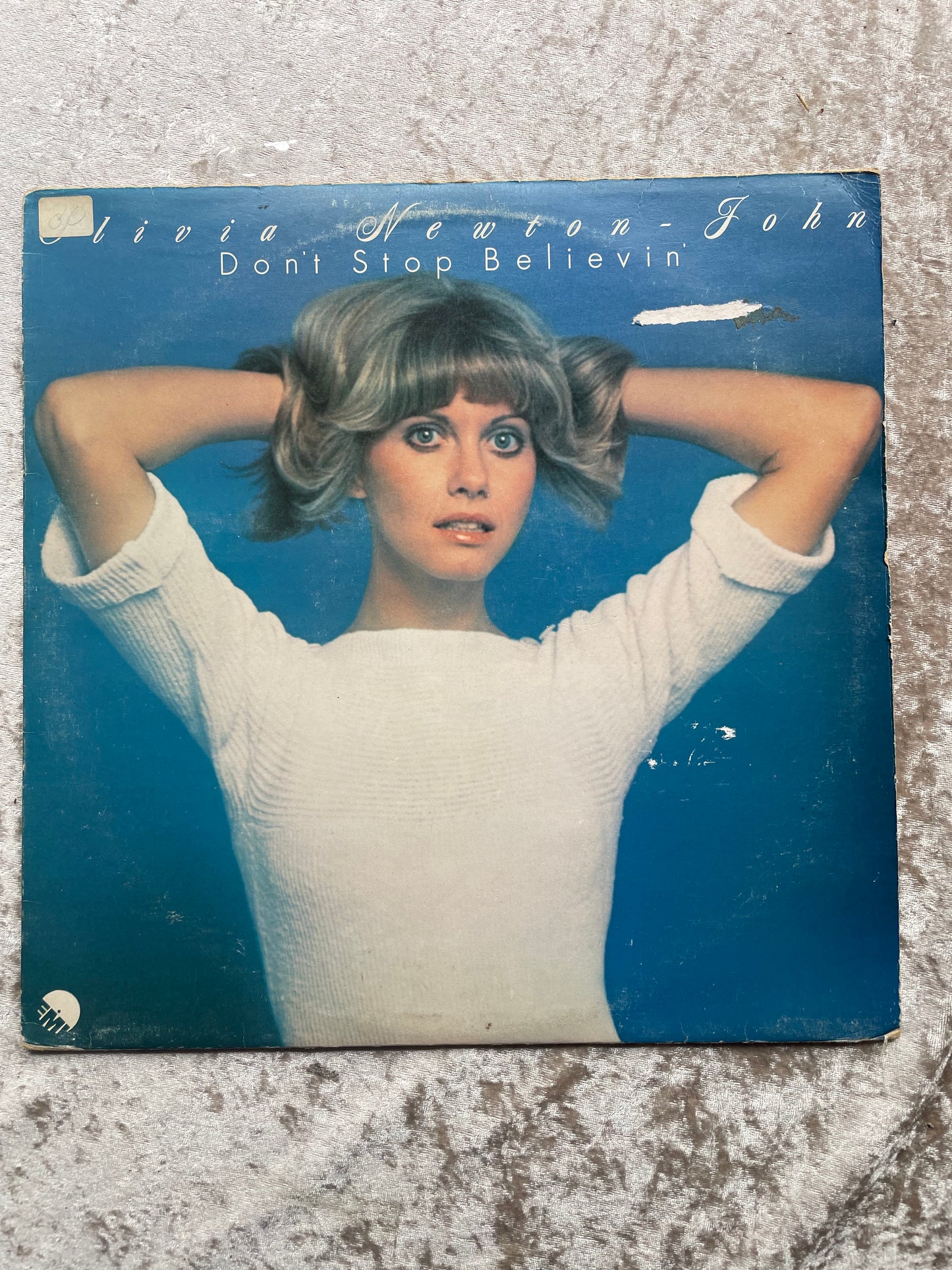 Vinyl Record LP Olivia Newton John. Never Stop Believin 1976