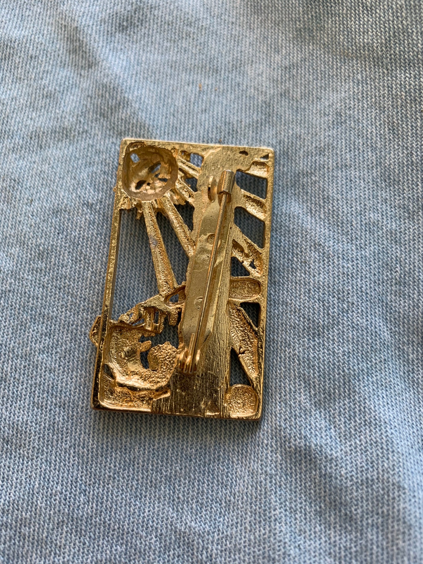 Pin Brooch Shipwreck