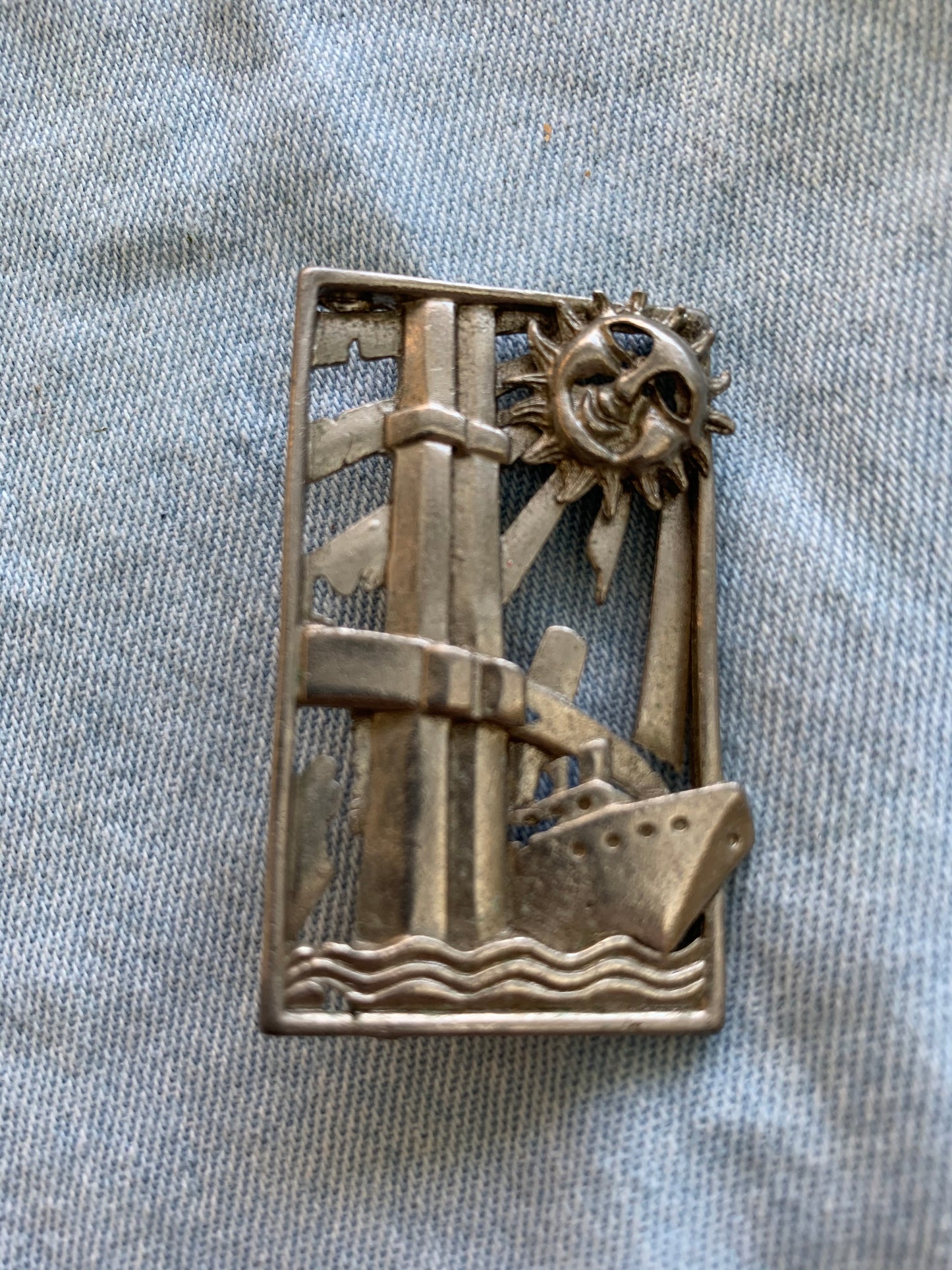 Pin Brooch Shipwreck