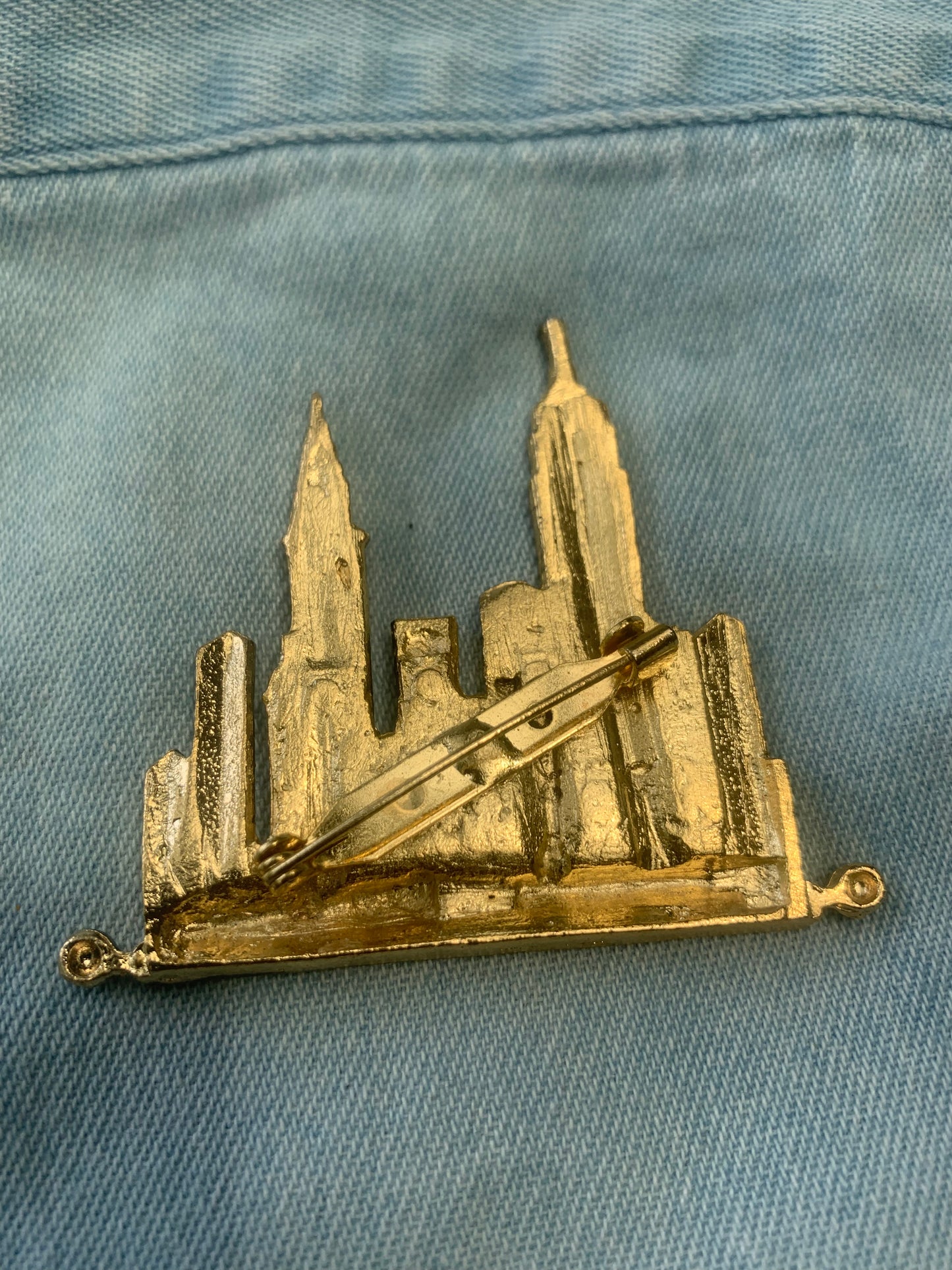 Pin Brooch New York