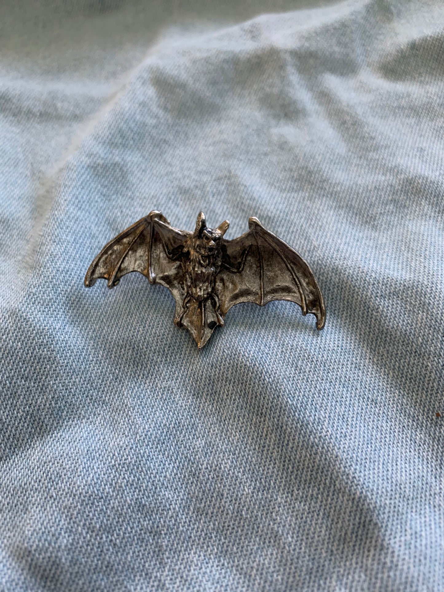 Pin Brooch Bat