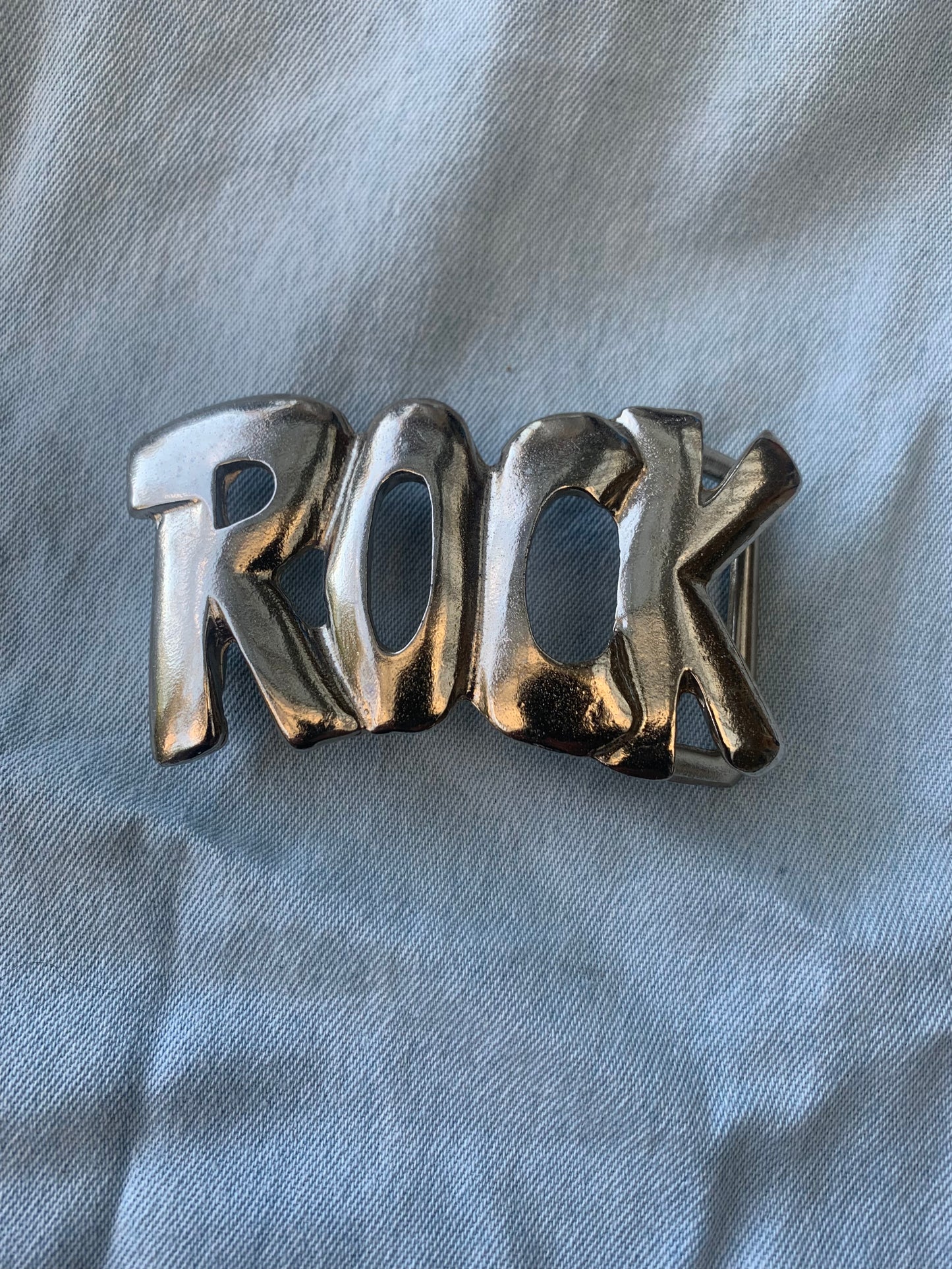 Belt Buckle Rock Front