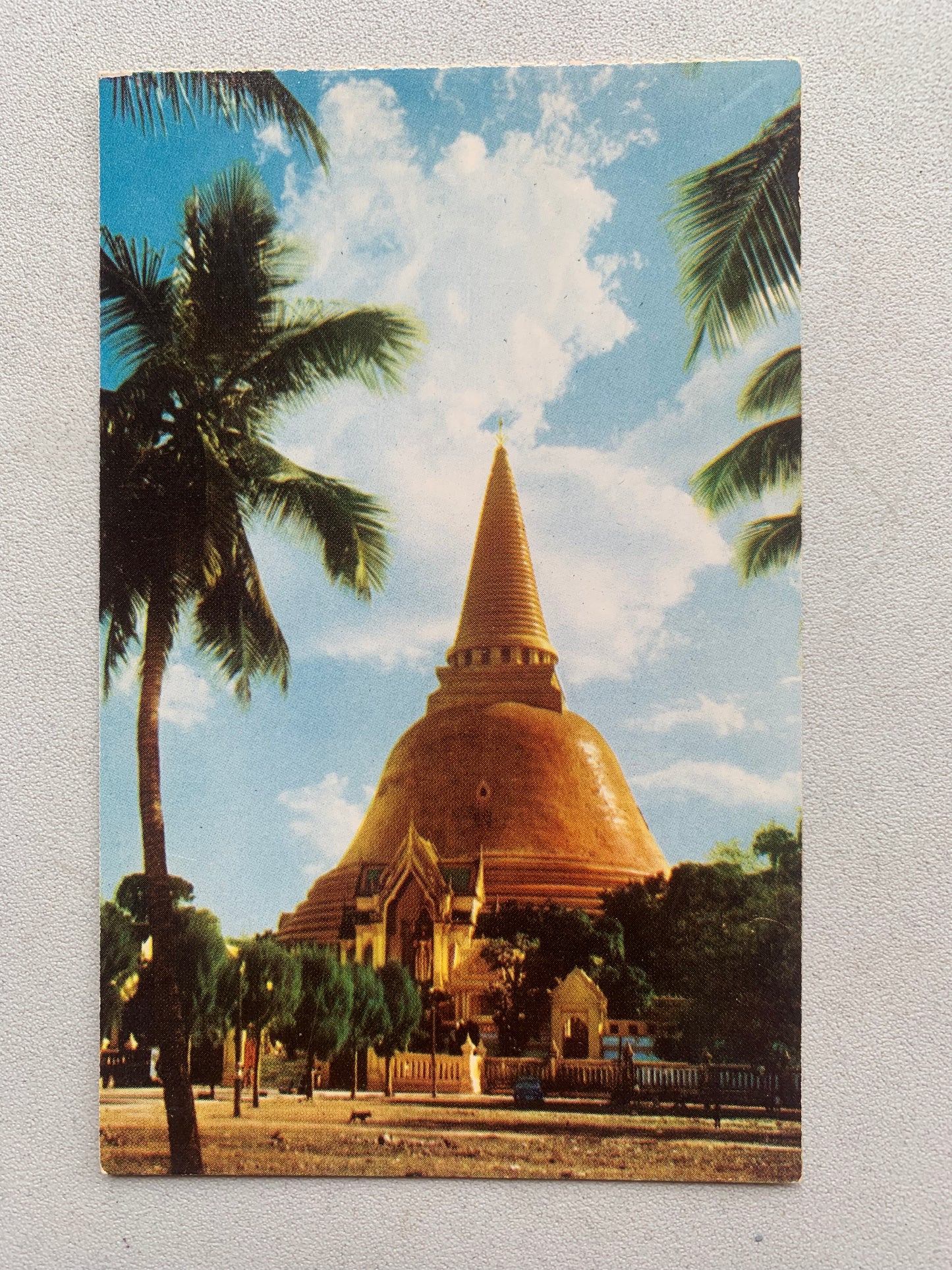 Postcard Phatom Jadee Pagoda