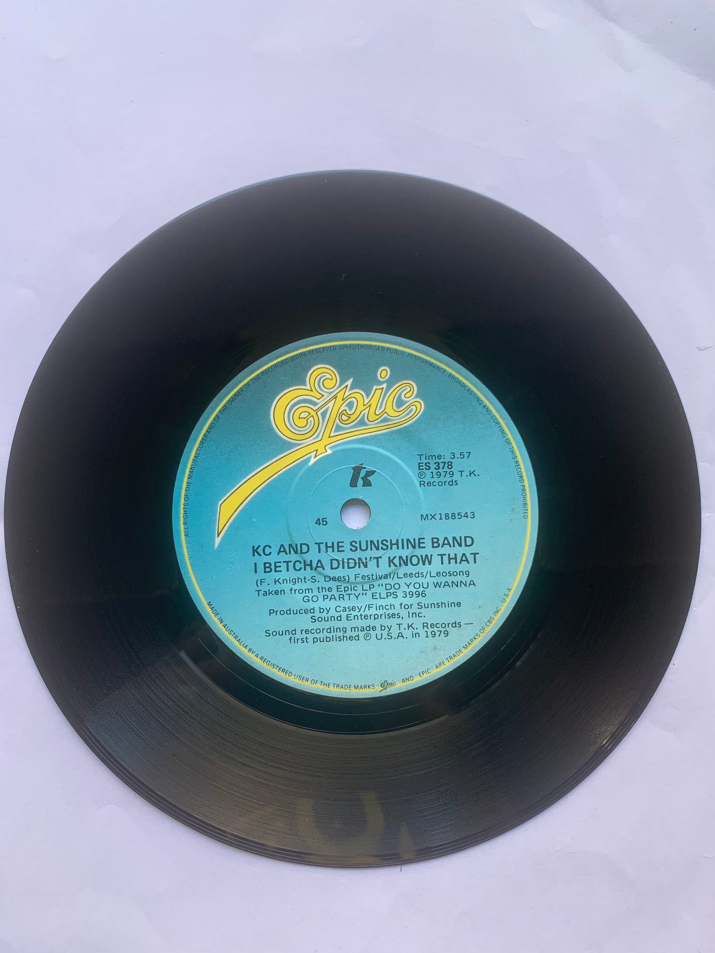 Record Single KC and the Sunshine Band Please don’t Go 1979