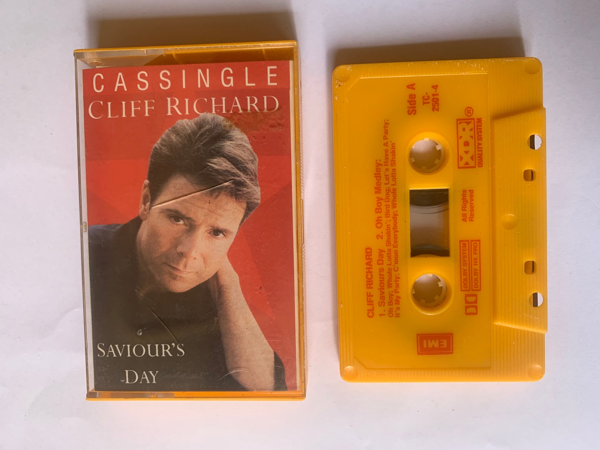 Tape  Cassette Cliff Richard Saviour Day
